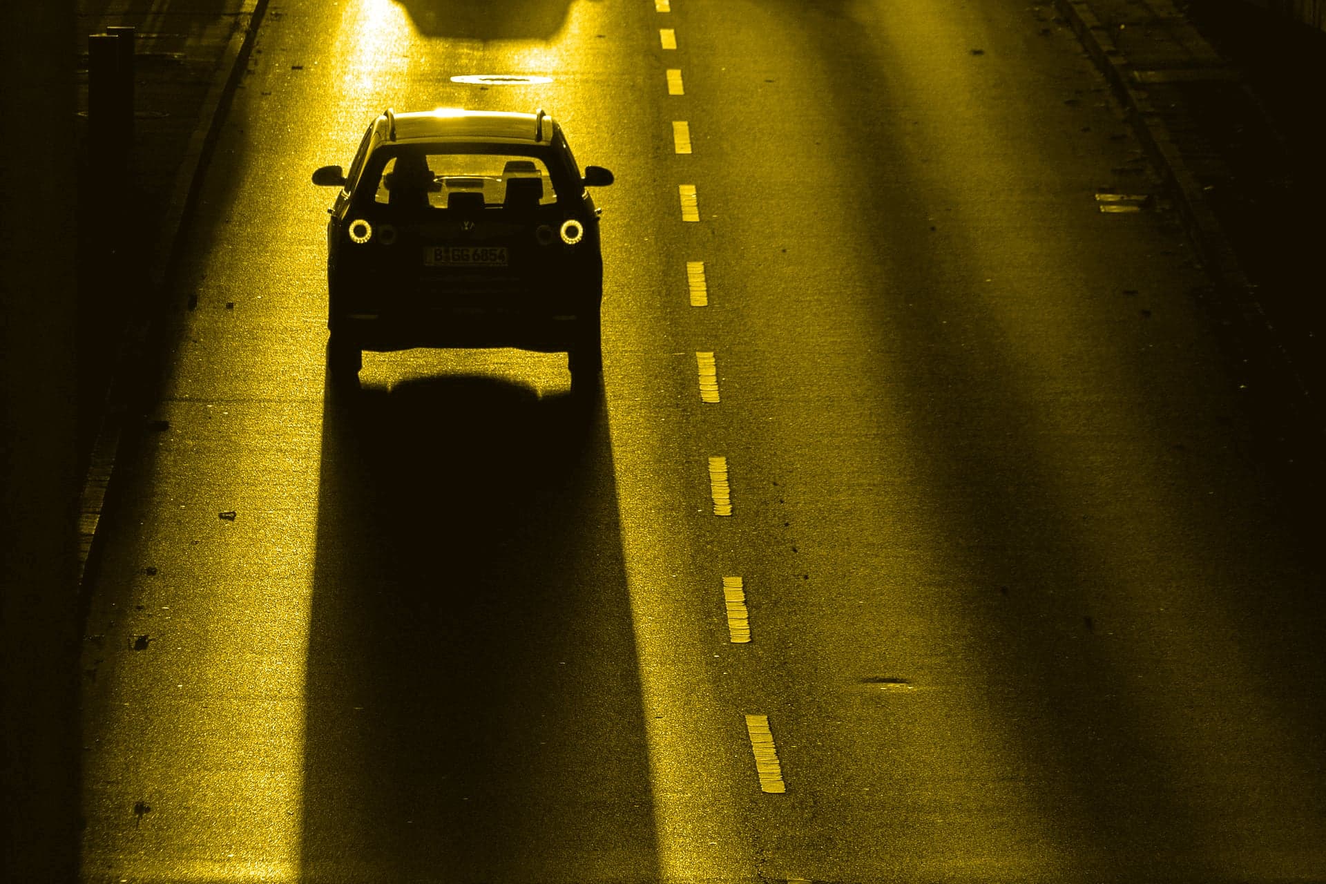 Automobile